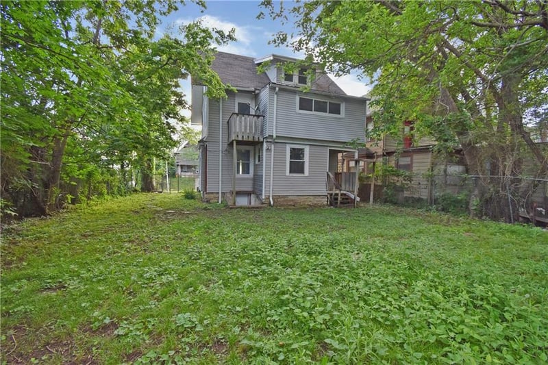 3733 Prospect Ave, Kansas City, MO 64128