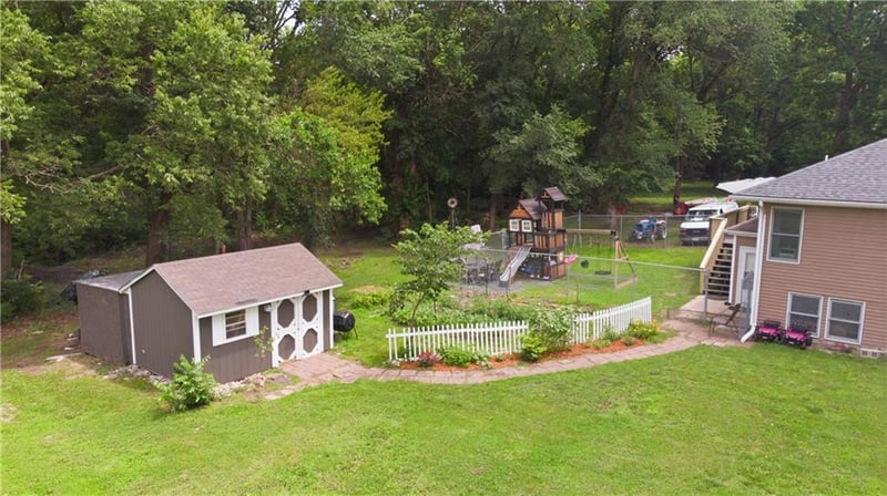 13206 Parallel Pw, Kansas City, KS 66109