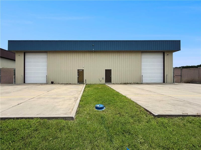 1311 Broadway St, Grain Valley, MO 64029