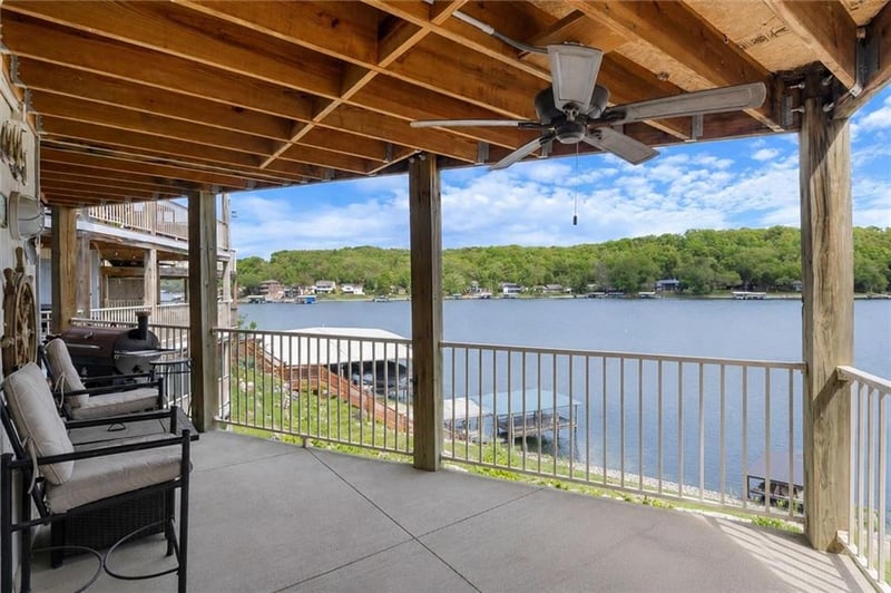 244 Bluff Blvd #2B, Camdenton, MO 65020