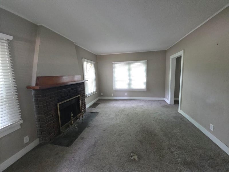 1101 Billard Ave, Topeka, KS 66604