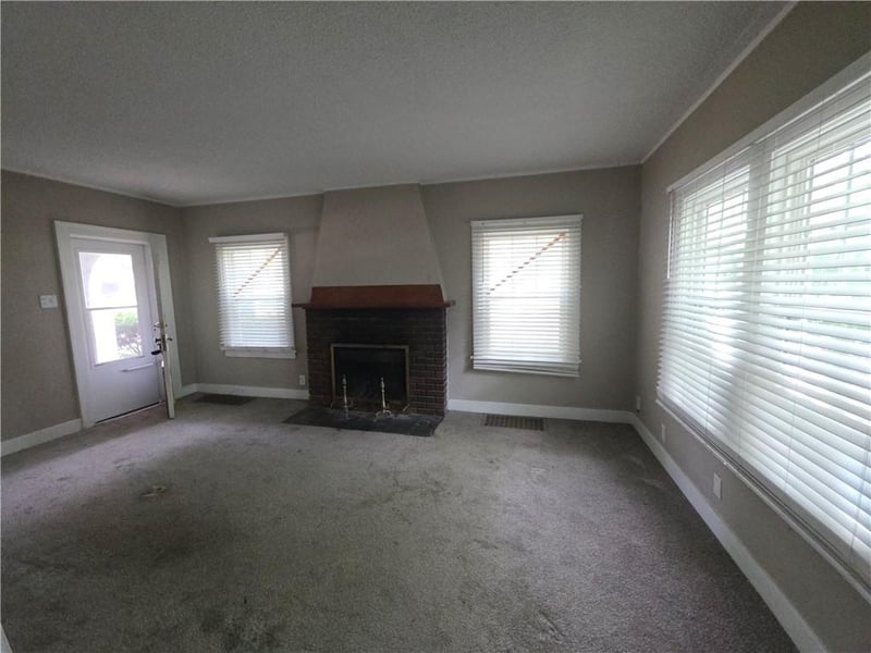 1101 Billard Ave, Topeka, KS 66604
