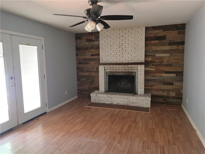 1601 Maple St, Ottawa, KS 66067