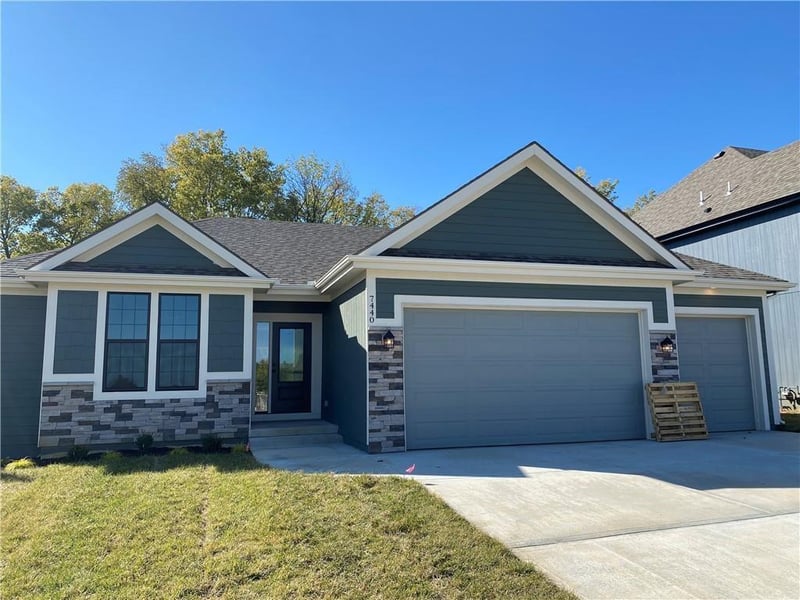 12755 Champanel Way, Platte City, MO 64079