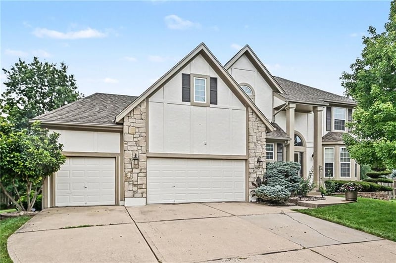 14425 Blackfeather St, Olathe, KS 66062
