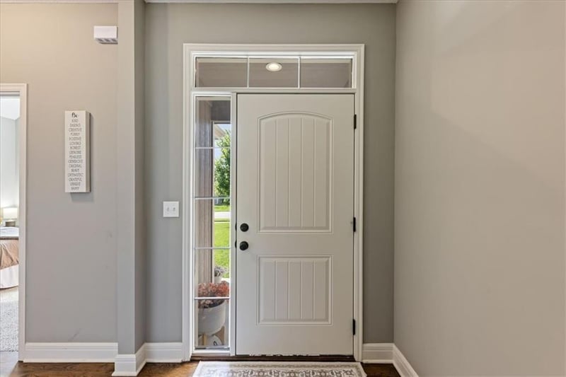 931 Oak Ter, Tonganoxie, KS 66086