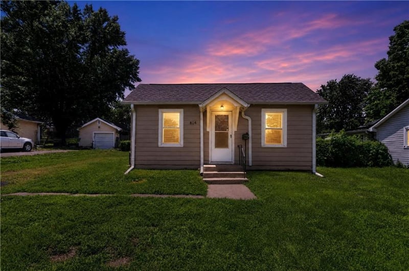 816 Logan Ave, Independence, MO 64050