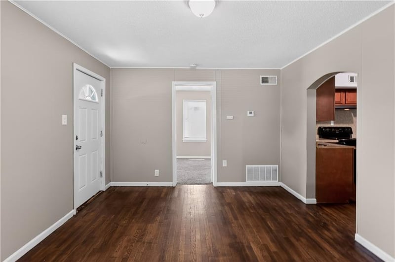 816 Logan Ave, Independence, MO 64050