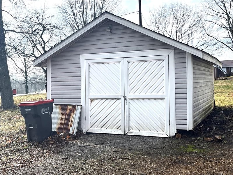 501 Cherry St, Otterville, MO 65348