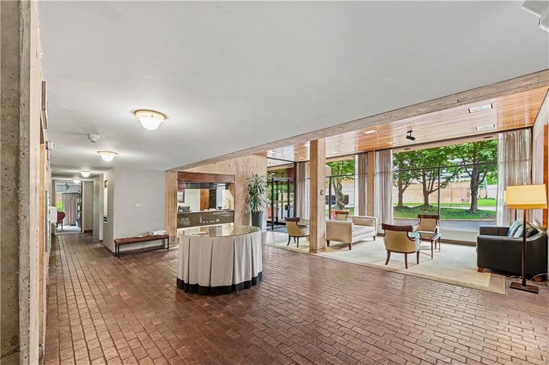 2525 Main St #312, Kansas City, MO 64108