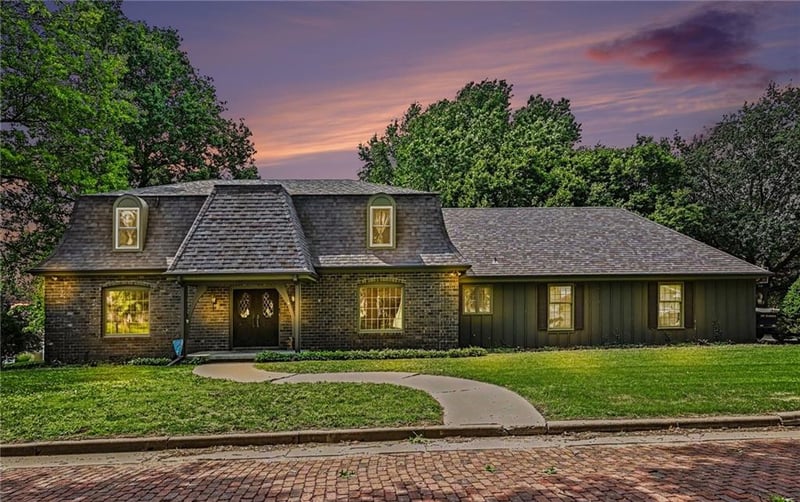 137 Elm St, Troy, KS 66087