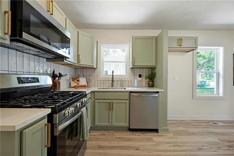 104 N Huttig Ave, Independence, MO 64053
