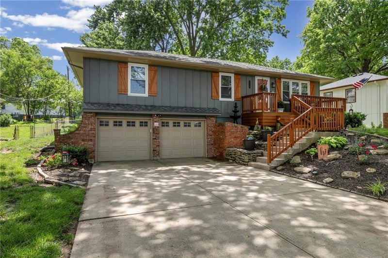 14113 92nd Ter, Lenexa, KS 66215