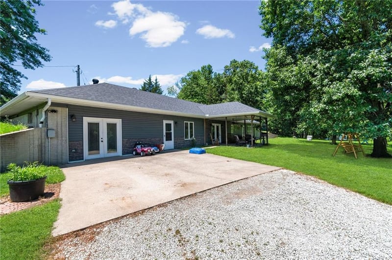 20776 Cr 110 Rd, Tina, MO 64633