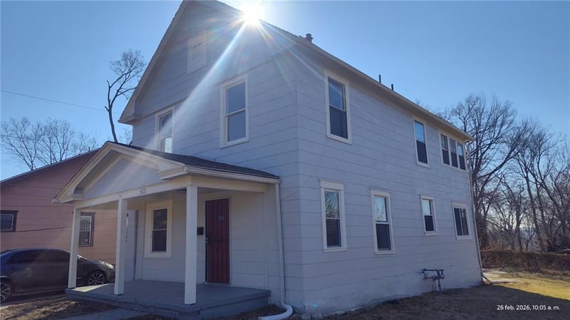 5107 26th St, Kansas City, MO 64127