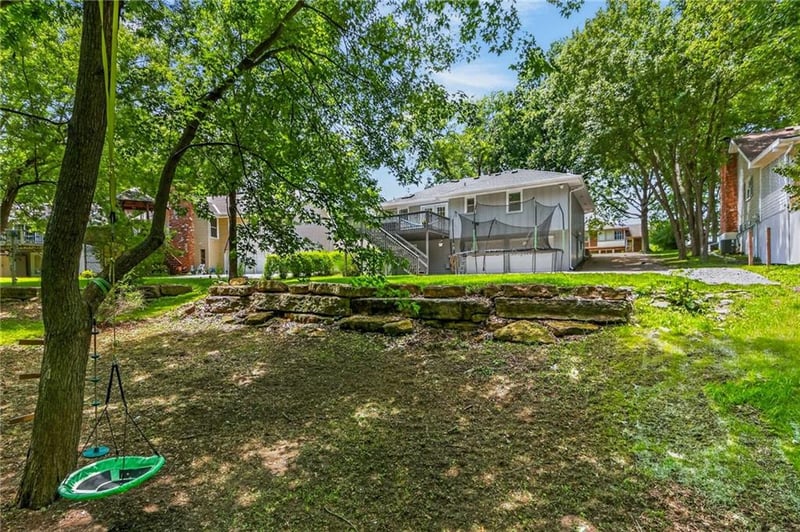 8019 Brooklyn Ave, Kansas City, MO 64118