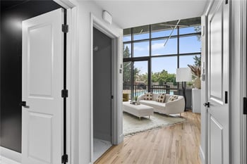 600 E Admiral Blvd #403, Kansas City, MO 64106