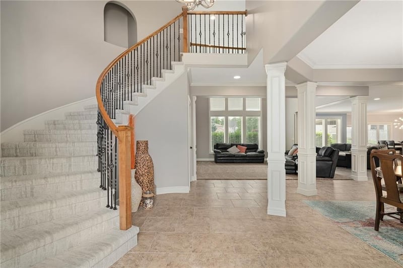 23632 52nd Ter, Shawnee, KS 66226