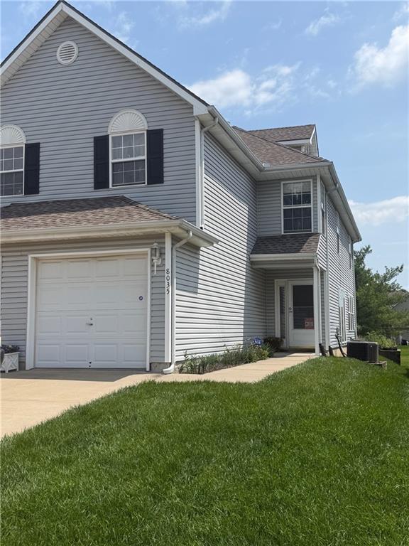 8035 Elmwood Ave, Kansas City, MO 64119