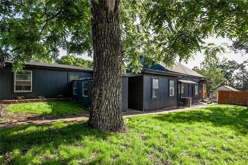 352 32nd St, Kansas City, KS 66102
