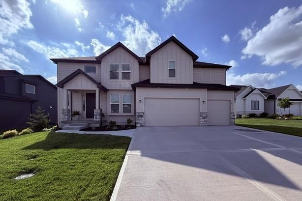 16872 Norton St, Olathe, KS 66062