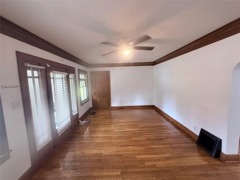 842 Barnett Ave, Kansas City, KS 66101