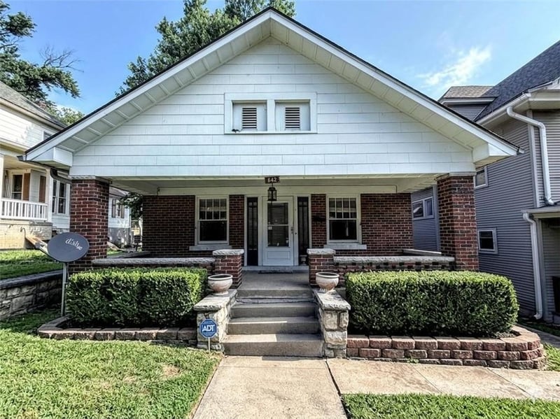 842 Barnett Ave, Kansas City, KS 66101