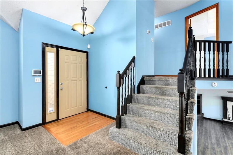 644 Jonathon Ave, Lee's Summit, MO 64063