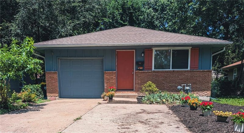 308 E 78th Ter, Kansas City, MO 64114