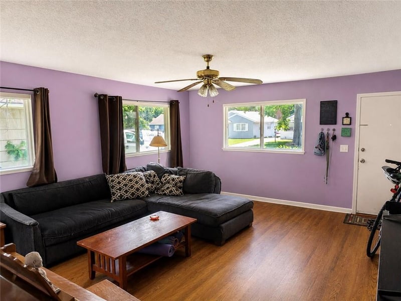 308 E 78th Ter, Kansas City, MO 64114