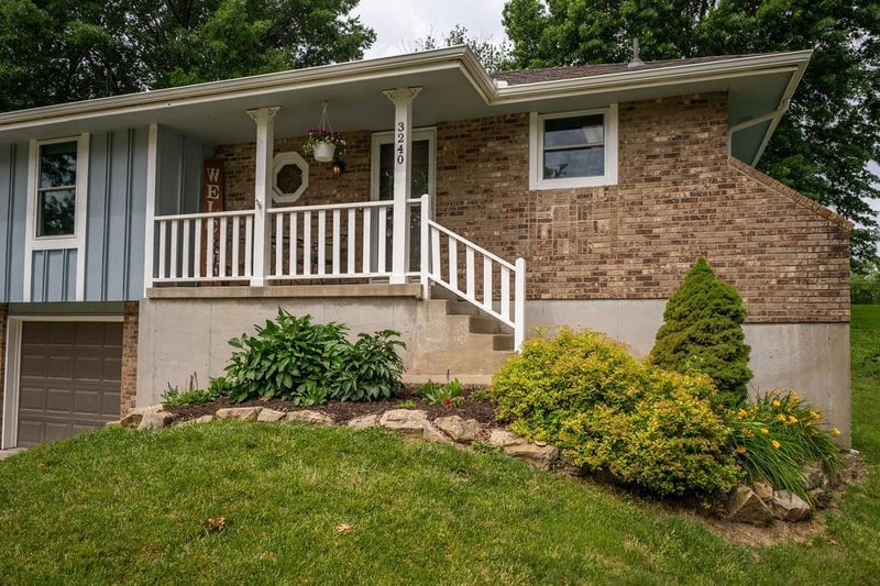 3240 100th St, Kansas City, KS 66109