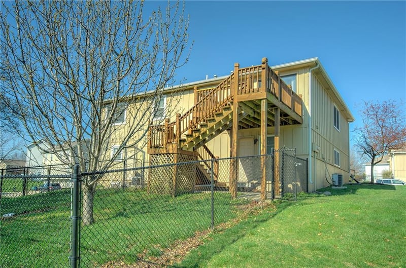 8635 Hull Ave, Kansas City, MO 64154