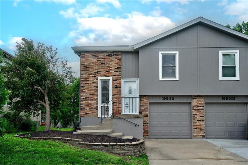 8635 Hull Ave, Kansas City, MO 64154