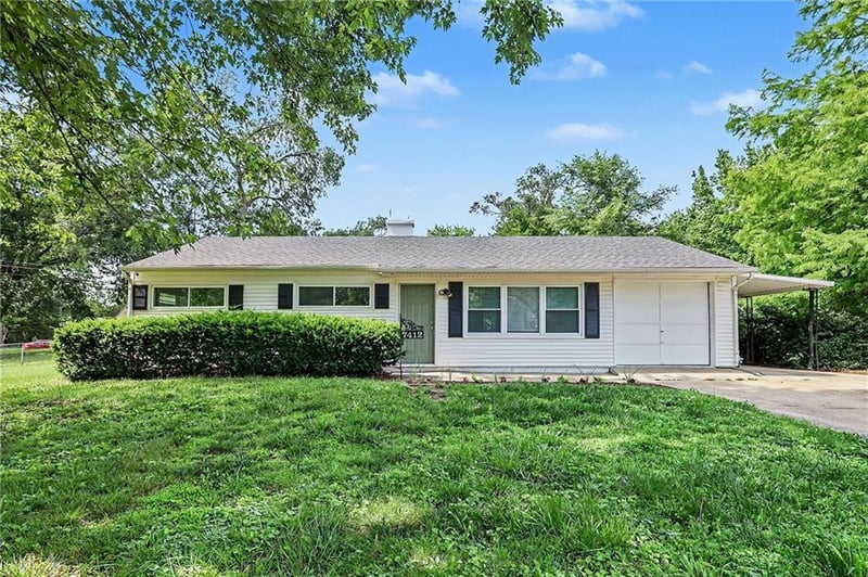 7412 113th St, Kansas City, MO 64134