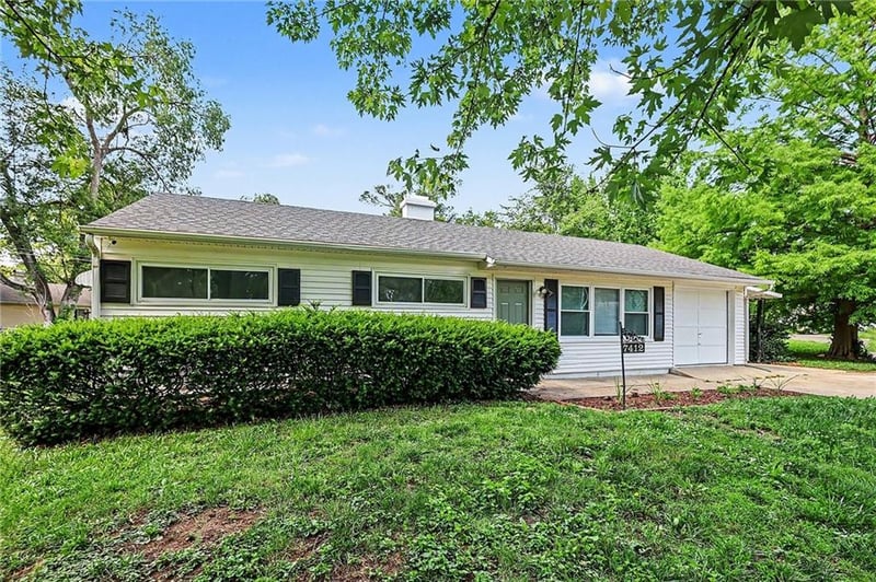 7412 113th St, Kansas City, MO 64134