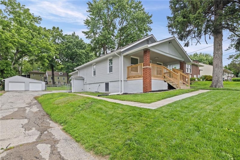 4614 Waverly Ave, Kansas City, KS 66104