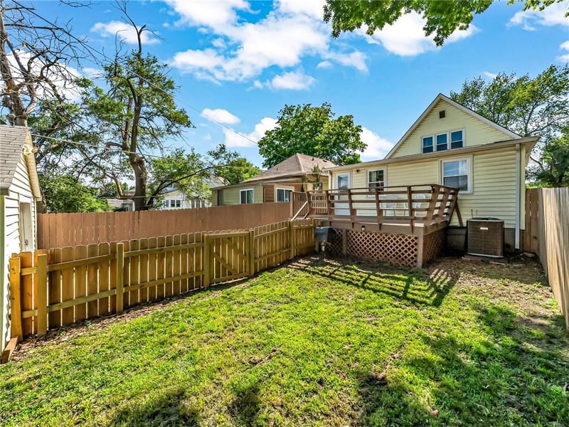 305 14th St, Kansas City, KS 66102