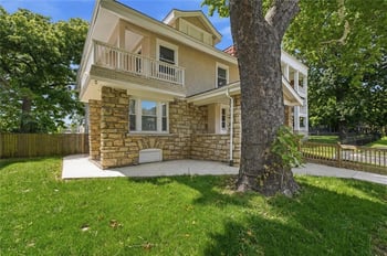 3836 Wyandotte St, Kansas City, MO 64111