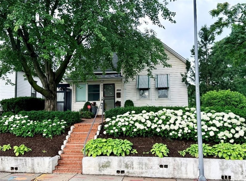 4200 Clark Ave, Kansas City, MO 64111