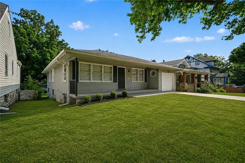 1184 77th Ter, Kansas City, MO 64131