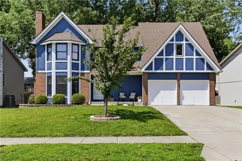 11012 N Mcgee St, Kansas City, MO 64155