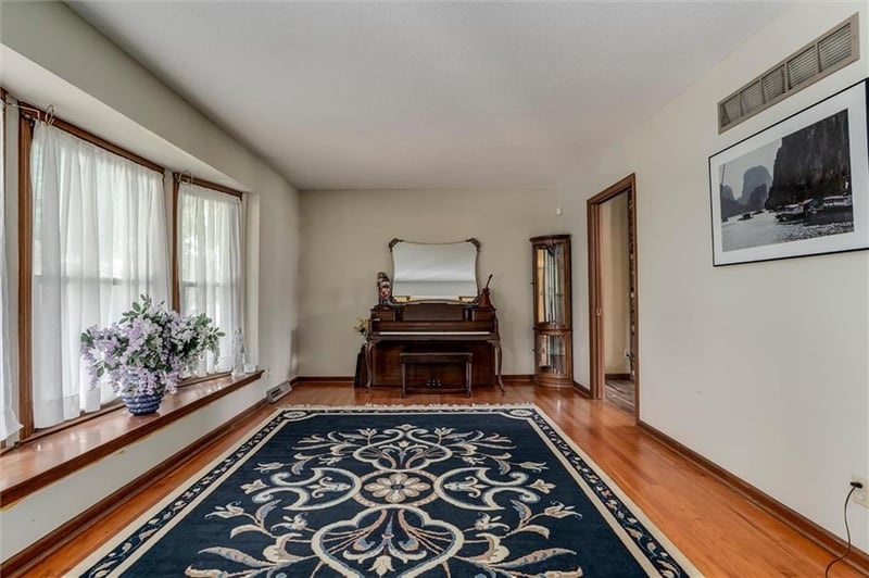 7912 Elizabeth Ave, Kansas City, KS 66112