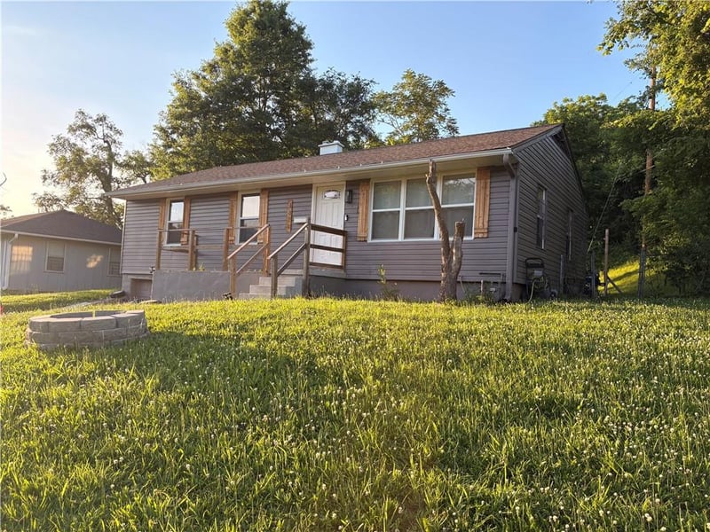 4814 Richmond Ave, Kansas City, KS 66102