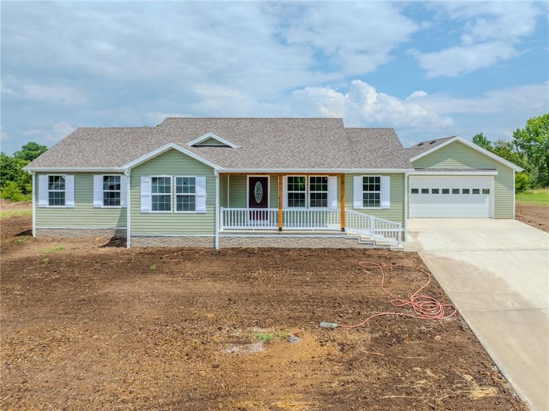 113 Westwood Dr, Gallatin, MO 64640