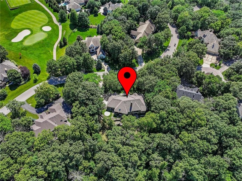180 E Loch Lloyd Pw, Loch Lloyd, MO 64012