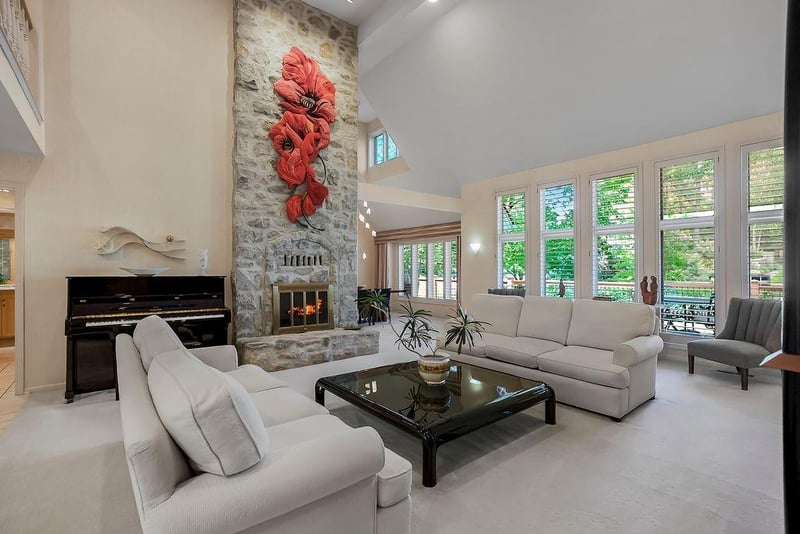 12308 Delmar St, Leawood, KS 66209