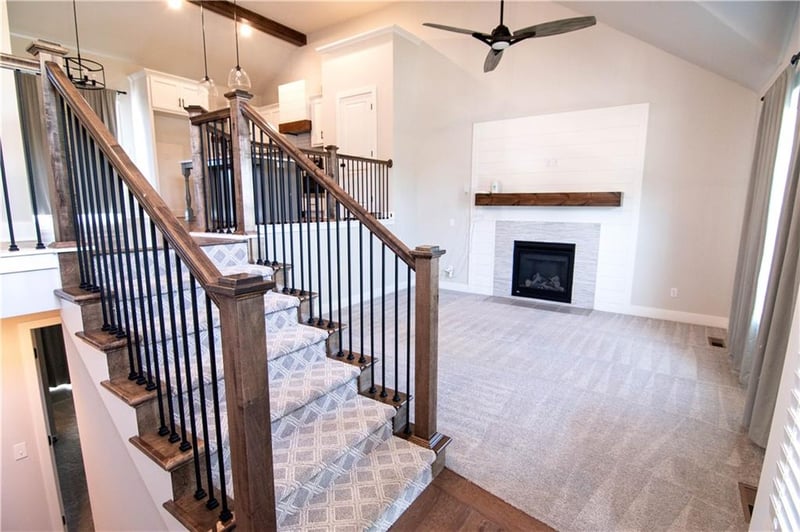 3919 Valley Forge Dr, Blue Springs, MO 64014