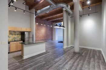 609 Central St #1102, Kansas City, MO 64105