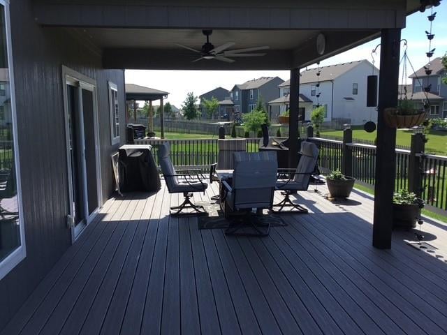 139 Briar Valley Ln, Blue Springs, MO 64064