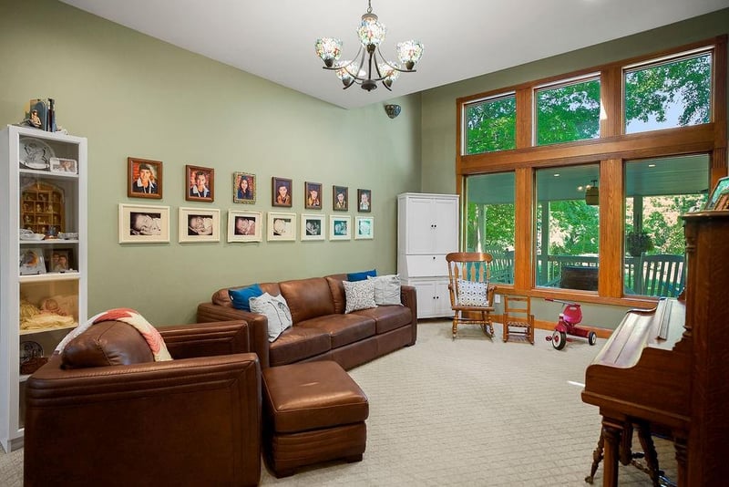 200 N Metcalf Rd, Louisburg, KS 66053
